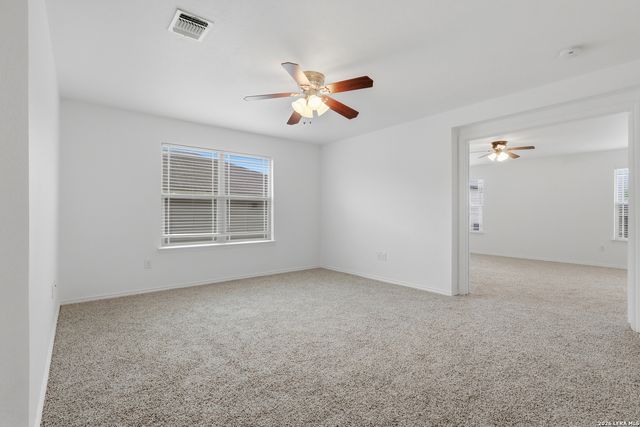 9819 Hawk Shr, Converse, TX 78109