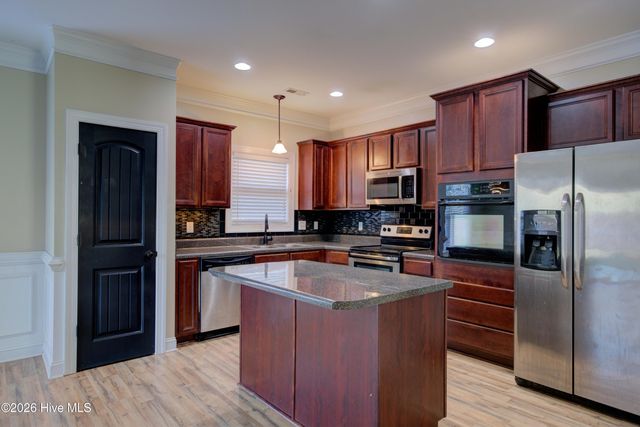 200 Marissa Court, Jacksonville, NC 28540