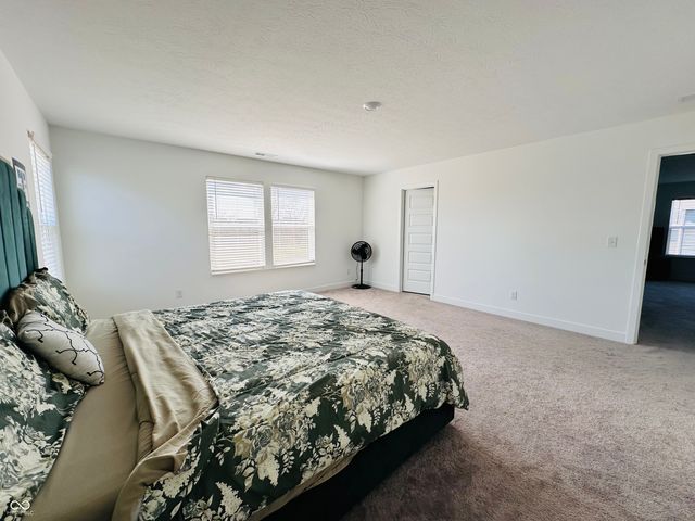 7305 Standish Lane, Avon, IN 46123