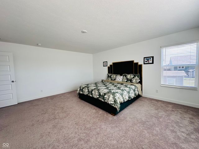 7305 Standish Lane, Avon, IN 46123