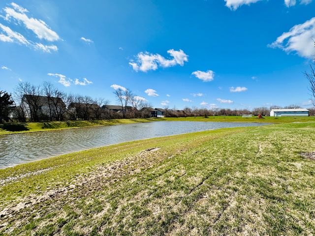 7305 Standish Lane, Avon, IN 46123