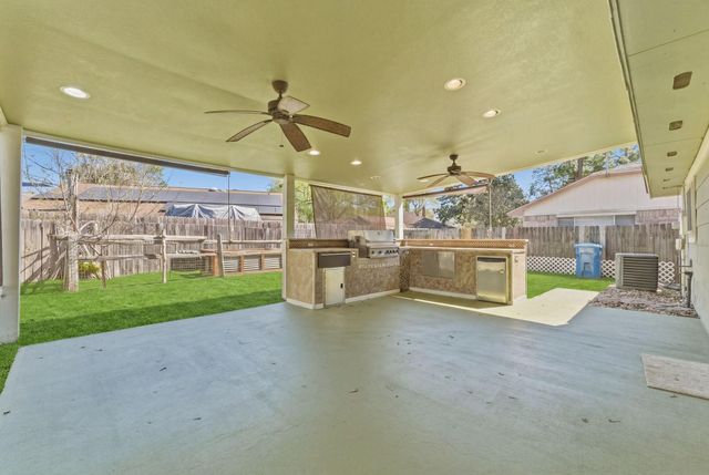 21514 Slippery Creek Lane, Spring, TX 77388