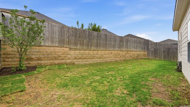 12421 Vista Rim, San Antonio, TX 78233