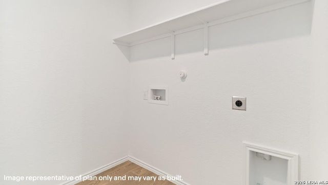16072 Mahogany Way, Elmendorf, TX 78112