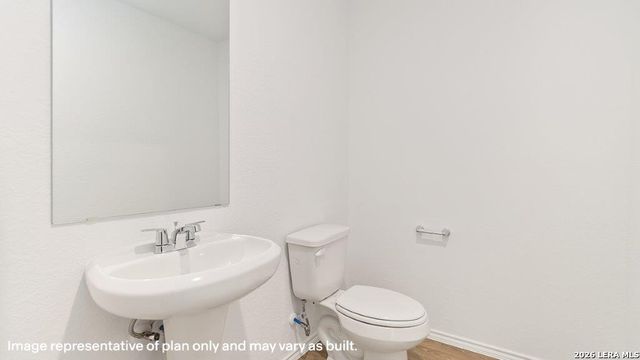 16072 Mahogany Way, Elmendorf, TX 78112