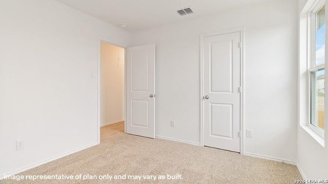 16072 Mahogany Way, Elmendorf, TX 78112