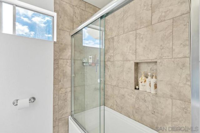 806 E 4Th Ave 8, Escondido, CA 92025