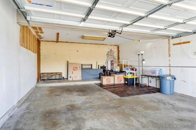 806 E 4Th Ave 8, Escondido, CA 92025