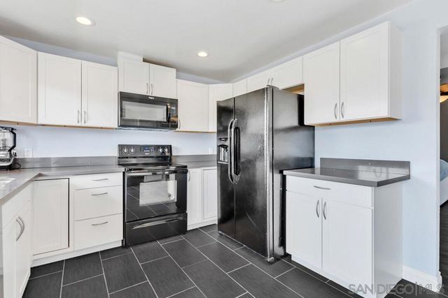 806 E 4Th Ave 8, Escondido, CA 92025