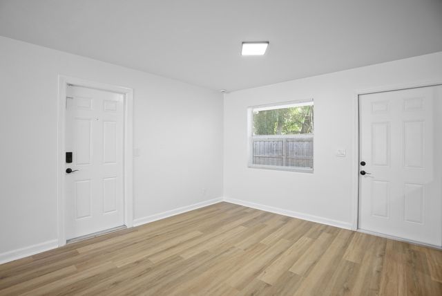 401 42nd Street, West Palm Beach, FL 33407