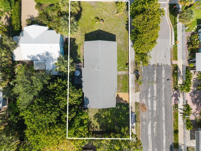 401 42nd Street, West Palm Beach, FL 33407