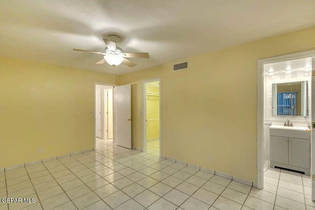 10955 YOGI BERRA Circle, El Paso, TX 79934