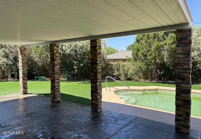10955 YOGI BERRA Circle, El Paso, TX 79934