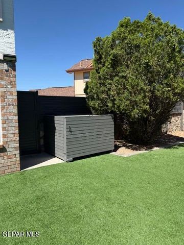 10955 YOGI BERRA Circle, El Paso, TX 79934