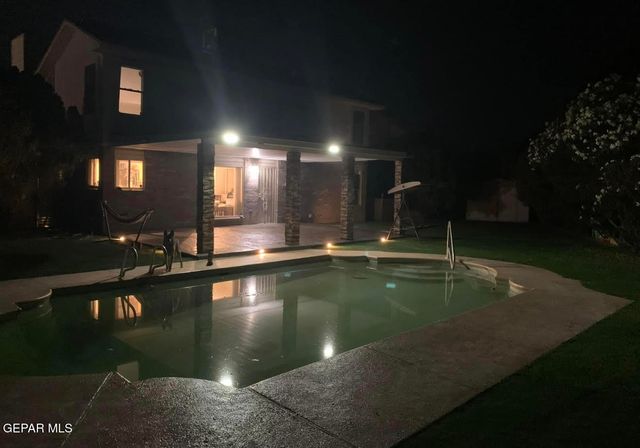 10955 YOGI BERRA Circle, El Paso, TX 79934