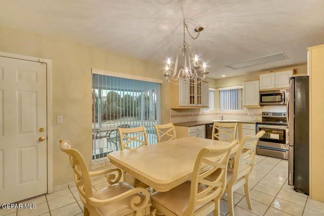 10955 YOGI BERRA Circle, El Paso, TX 79934