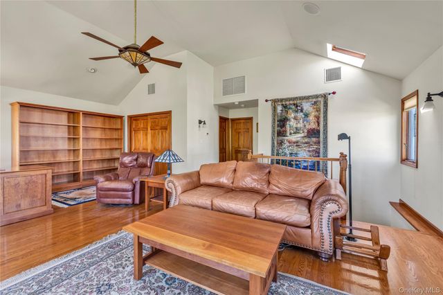 1602 Imperial Avenue, New Hyde Park, NY 11040