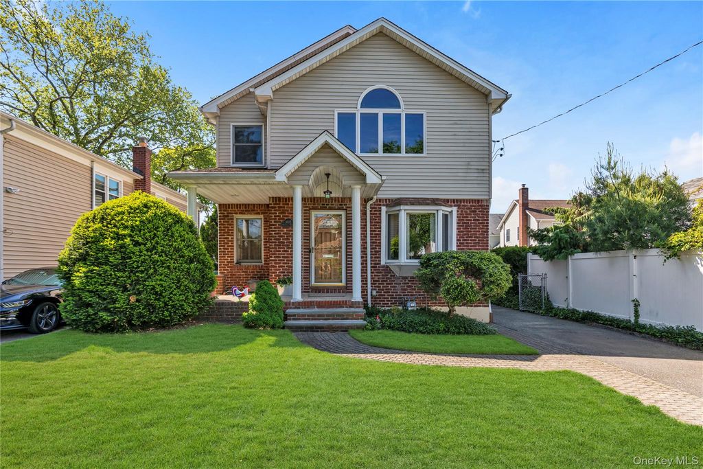 1602 Imperial Avenue, New Hyde Park, NY 11040