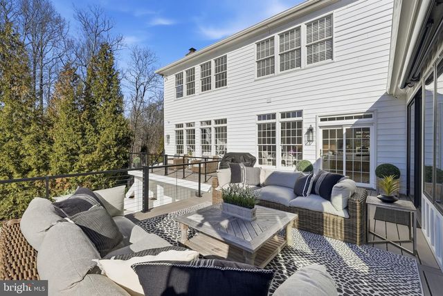 40631 LENAH RUN CIR, Aldie, VA 20105