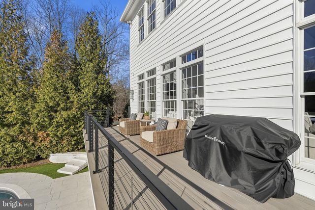 40631 LENAH RUN CIR, Aldie, VA 20105