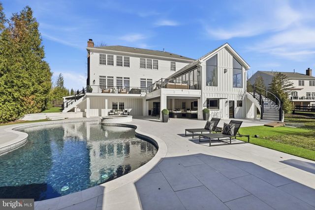 40631 LENAH RUN CIR, Aldie, VA 20105