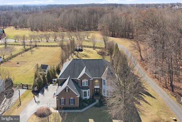 40631 LENAH RUN CIR, Aldie, VA 20105