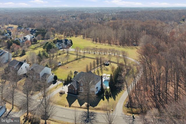 40631 LENAH RUN CIR, Aldie, VA 20105