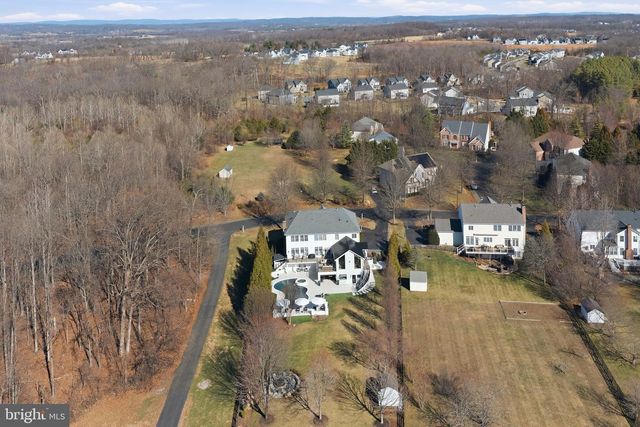 40631 LENAH RUN CIR, Aldie, VA 20105