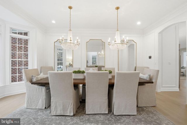 40631 LENAH RUN CIR, Aldie, VA 20105