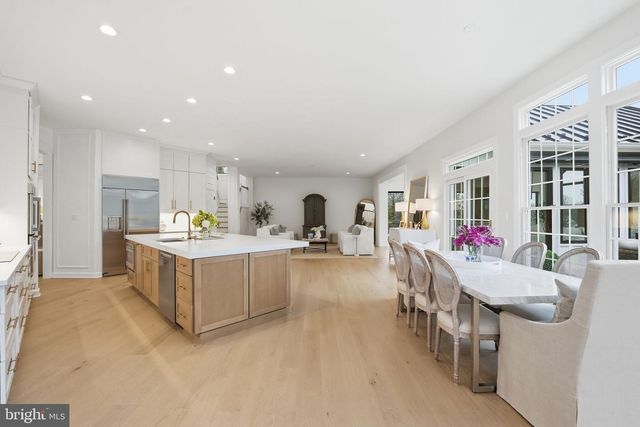 40631 LENAH RUN CIR, Aldie, VA 20105