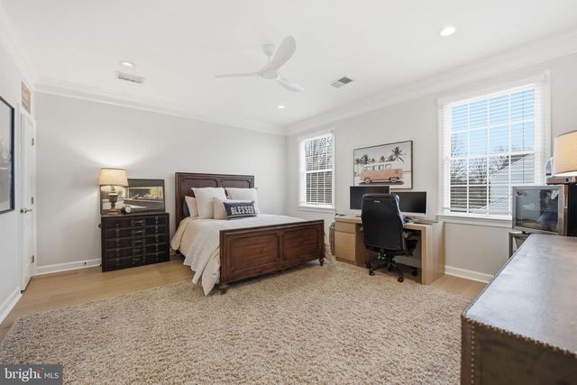 40631 LENAH RUN CIR, Aldie, VA 20105