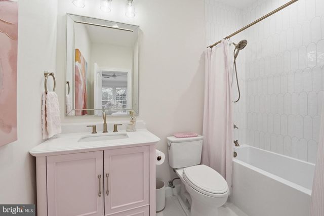 40631 LENAH RUN CIR, Aldie, VA 20105