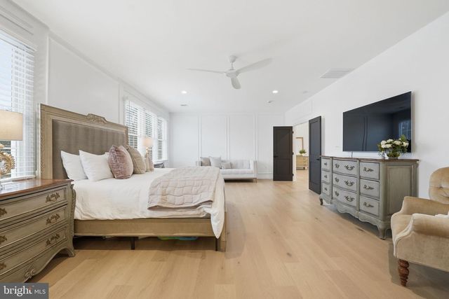 40631 LENAH RUN CIR, Aldie, VA 20105