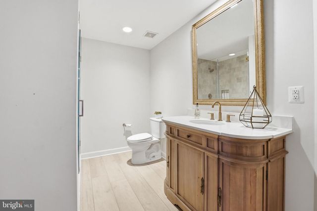 40631 LENAH RUN CIR, Aldie, VA 20105