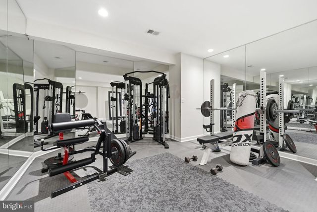 40631 LENAH RUN CIR, Aldie, VA 20105