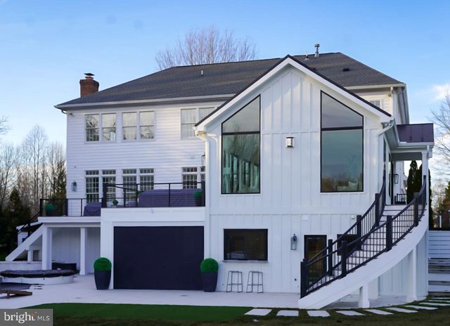 40631 LENAH RUN CIR, Aldie, VA 20105