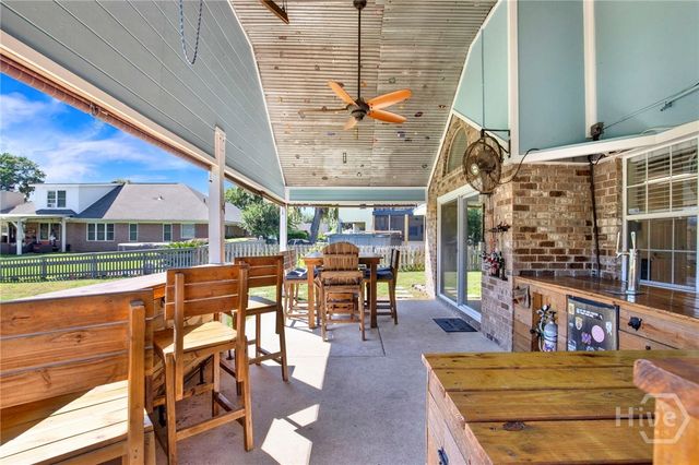 113 Druid Circle, Savannah, GA 31410