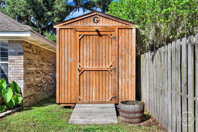 113 Druid Circle, Savannah, GA 31410