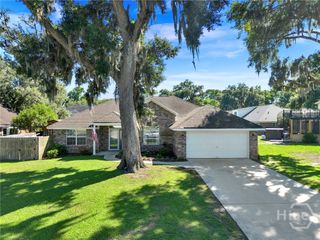 113 Druid Circle, Savannah, GA 31410
