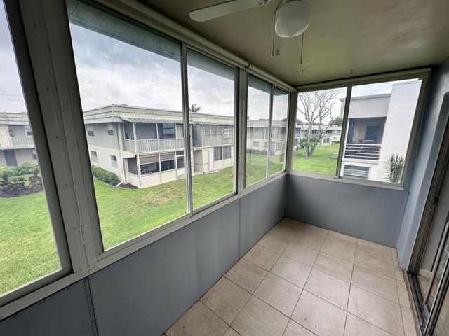 811 Flanders Q, Delray Beach, FL 33484