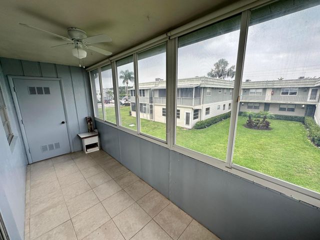 811 Flanders Q, Delray Beach, FL 33484