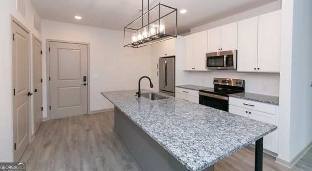 2250 Oak Road 1314, Snellville, GA 30078