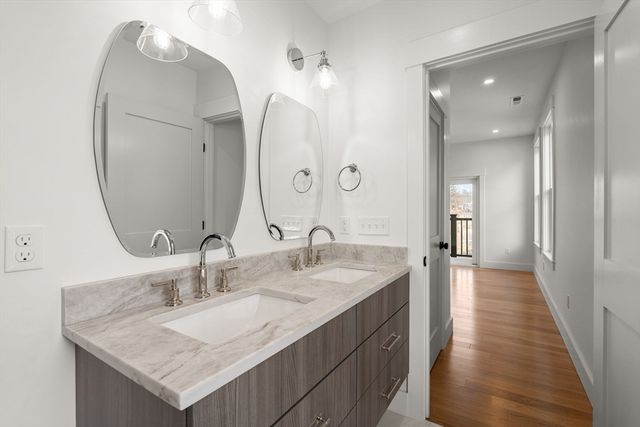 6 Dellmore Rd 3, Boston, MA 02130