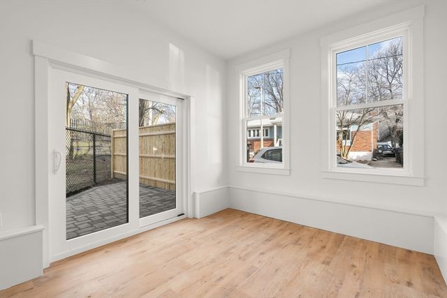 6 Dellmore Rd 3, Boston, MA 02130