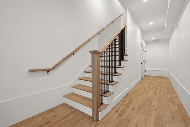 6 Dellmore Rd 3, Boston, MA 02130