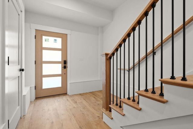 6 Dellmore Rd 3, Boston, MA 02130