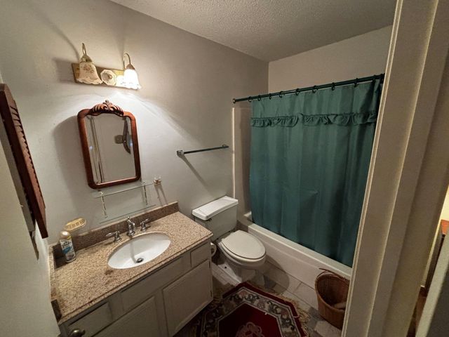 11363 Sunfish Lane, Houston, TX 77067
