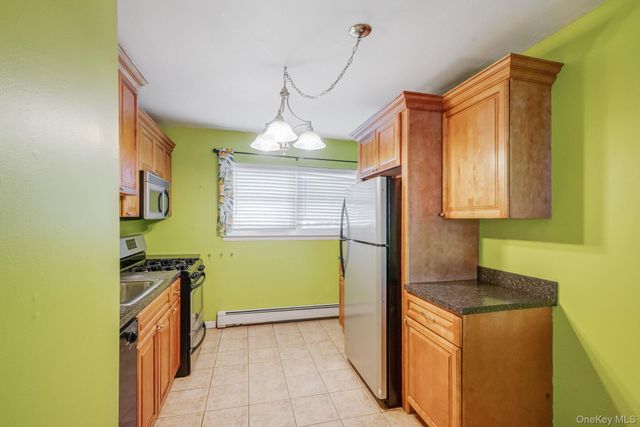 490 Main Street B-10, Farmingdale, NY 11735