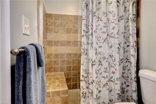 106 Marshall Way WAY C, Williamsburg, VA 23185