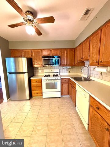 822 WESTFIELD DR, Cinnaminson, NJ 08077
